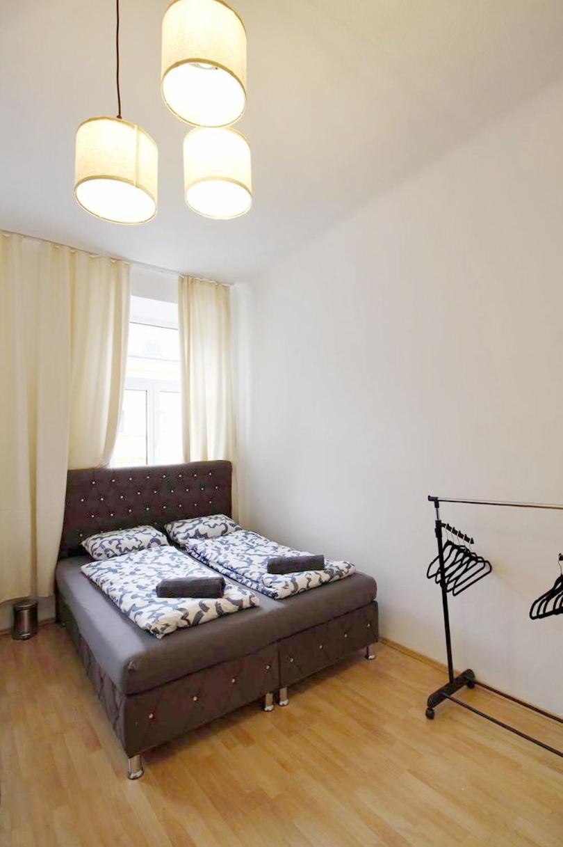 Comfortable Rooms Near Schonbrunn Palace Відень Екстер'єр фото