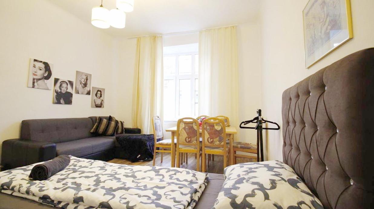Comfortable Rooms Near Schonbrunn Palace Відень Екстер'єр фото