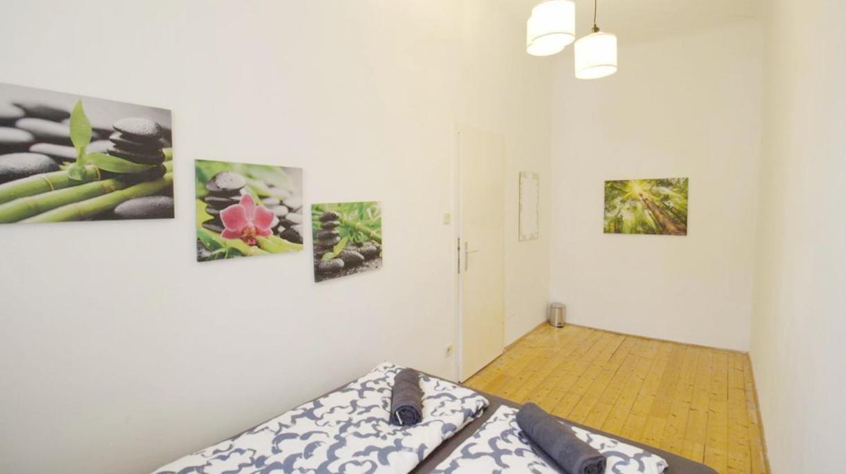 Comfortable Rooms Near Schonbrunn Palace Відень Екстер'єр фото